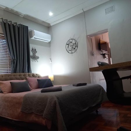Mountainia Inn Вустер Экстерьер фото